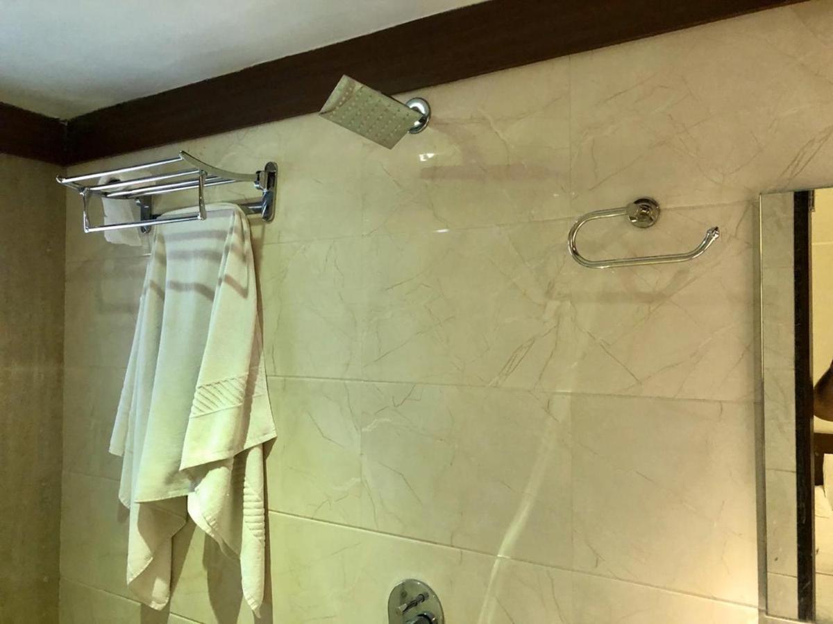 Pravasi Residency Villa Thane Bagian luar foto
