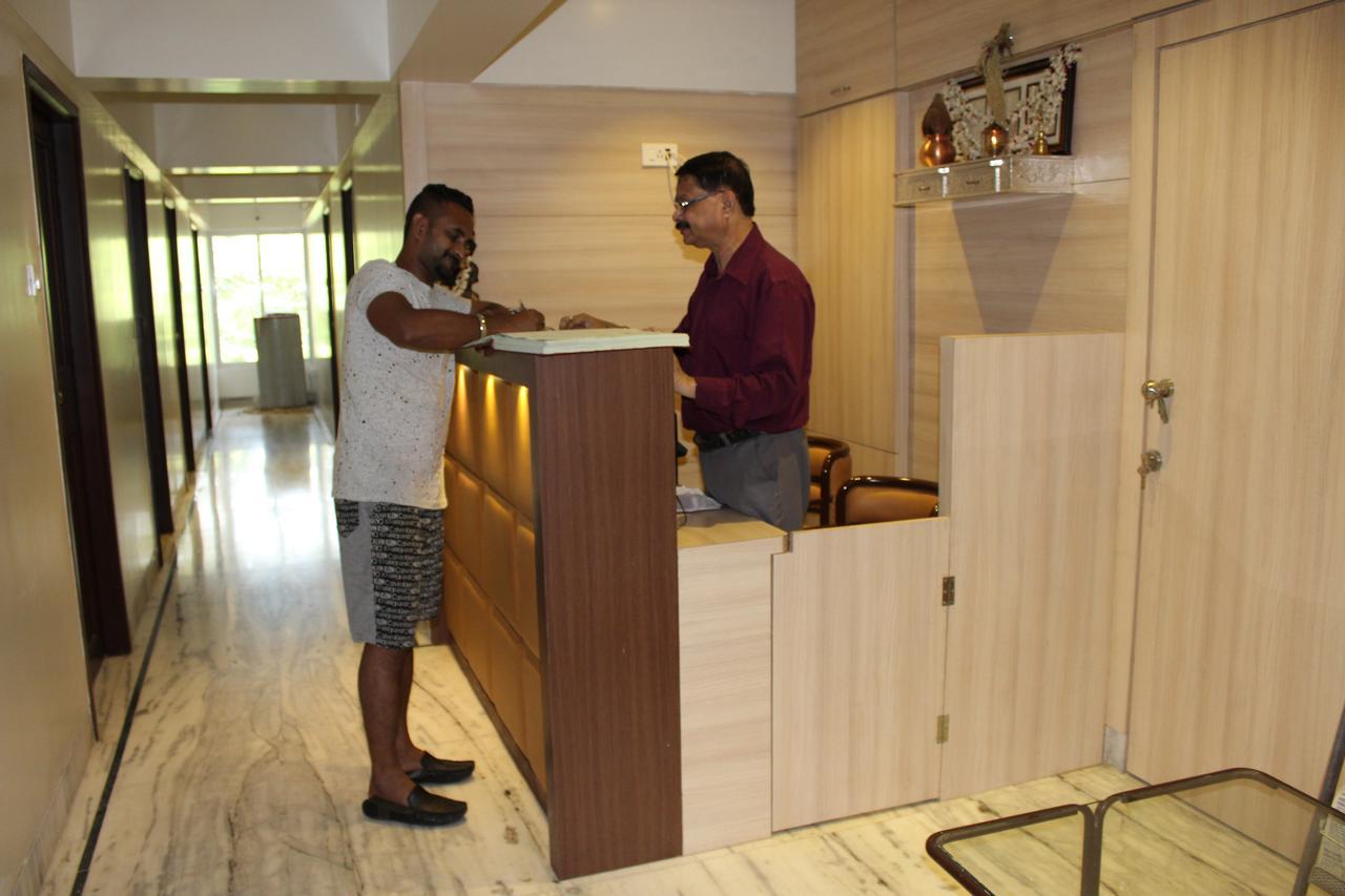 Pravasi Residency Villa Thane Bagian luar foto